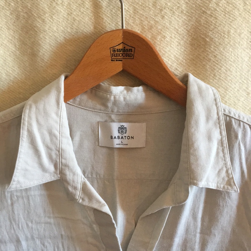 Babaton Linen Button Down Shirt - Picture 2 of 7